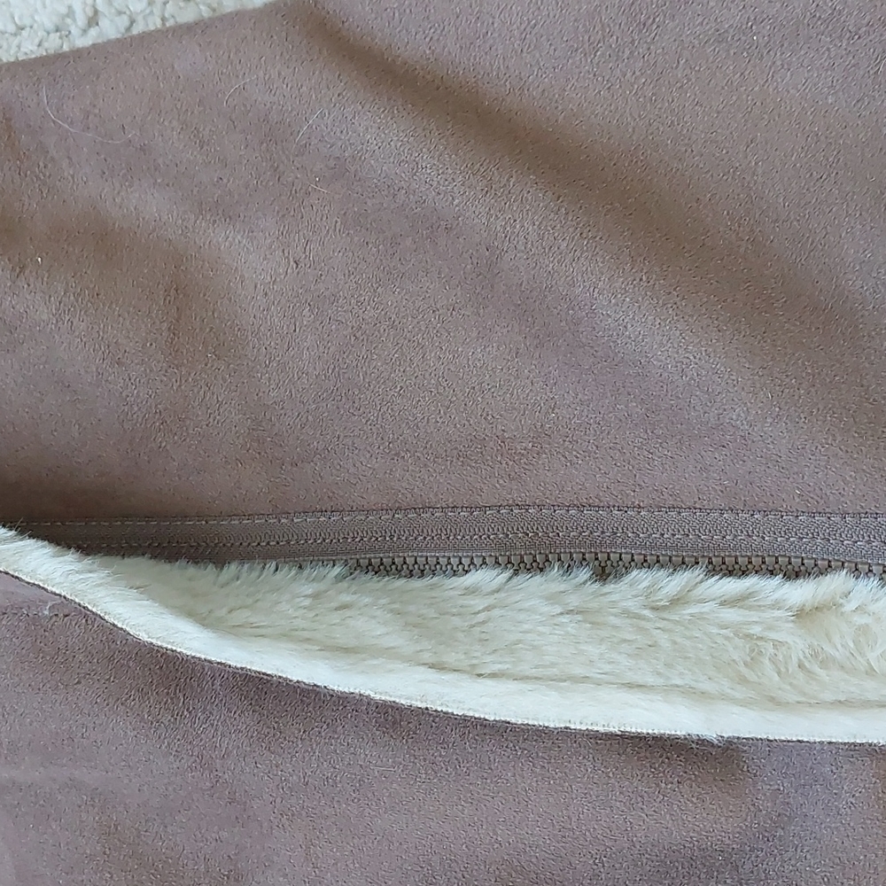 Baby Gap Bunting - 0-6 months Tan Suede with Sherpa Lining - Picture 3 of 4